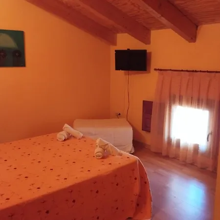 Quinones Hotel Fuentes Calientes