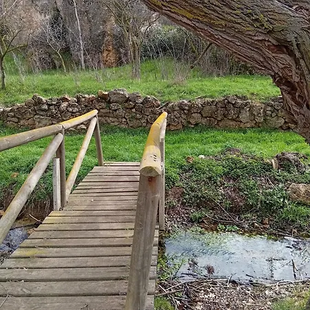 Hotel Quinones Fuentes Calientes
