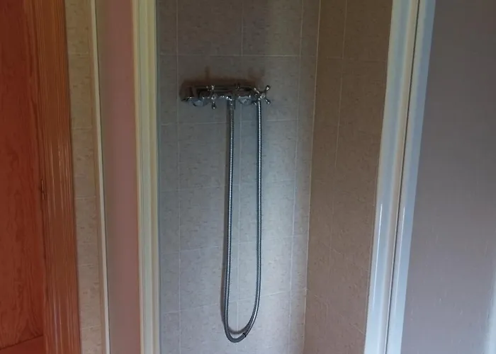 Quinones فندق Fuentes Calientes